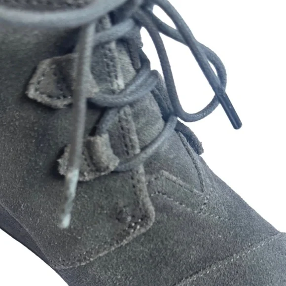TOMS Kala Grey Suede Wedge Ankle Bootie Boots - Picture 5 of 6
